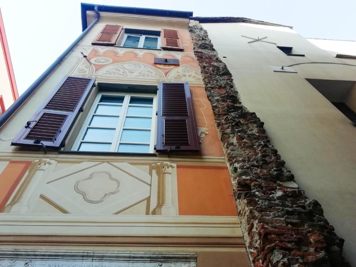 Mistrangelohome 3 - Appartamento In Pieno Centro Savona Ngoại thất bức ảnh