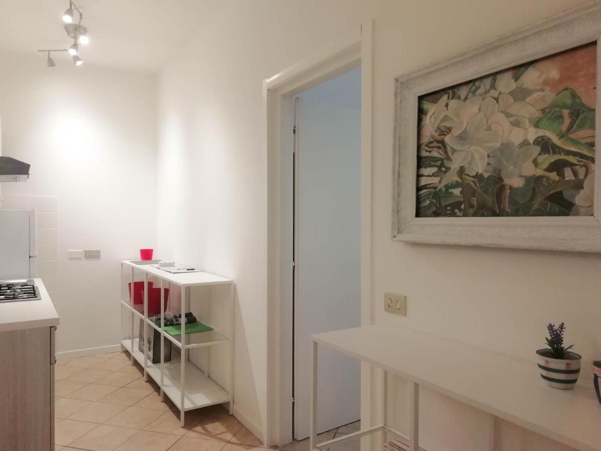 Mistrangelohome 3 - Appartamento In Pieno Centro Savona Ngoại thất bức ảnh